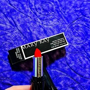 Mary Kay Gel Semi-Matte Lipstick